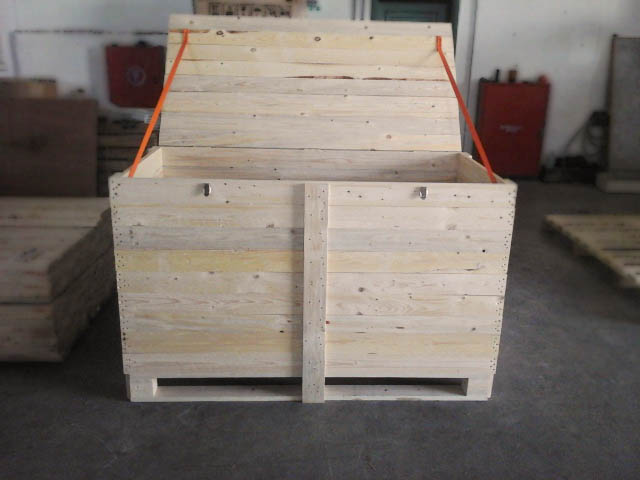 ΚΙΒΩΤΙΟ ΜΕ ΙΜΑΝΤΕΣ